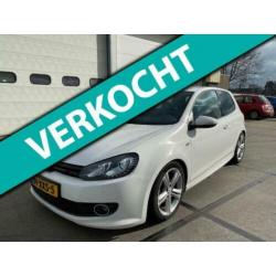 Volkswagen Golf 1.6 TDI Highline VOLKSWAGEN GOLF 1,6 TDI R L