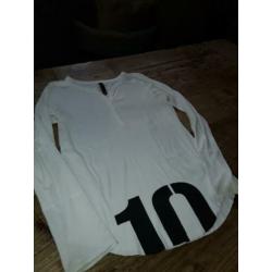 Héérlijk shirt van 10days.