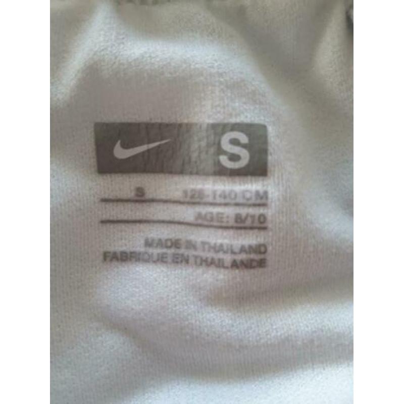 Nike sport broekje Knvb maat S (128-140)