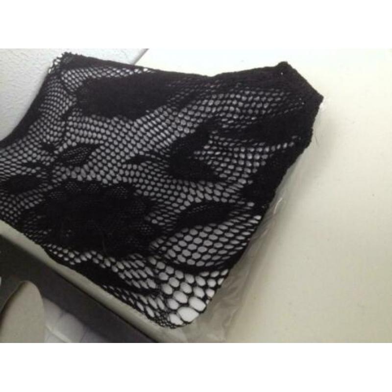 NIEUW; zwart panty fish-net+bloem print one size jolaria
