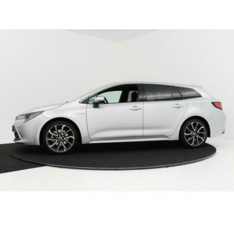 Toyota Corolla Touring Sports 2.0 Hybrid Business Sport Intr