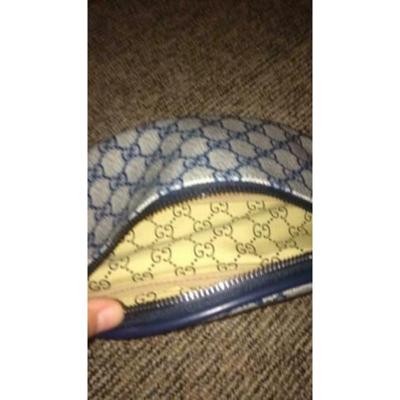 Gucci zij tas fake