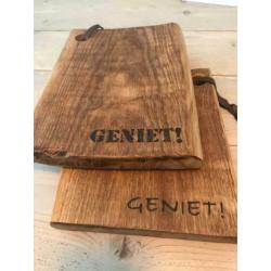 Robuuste eiken decoratie/borrelplank met eigen tekst