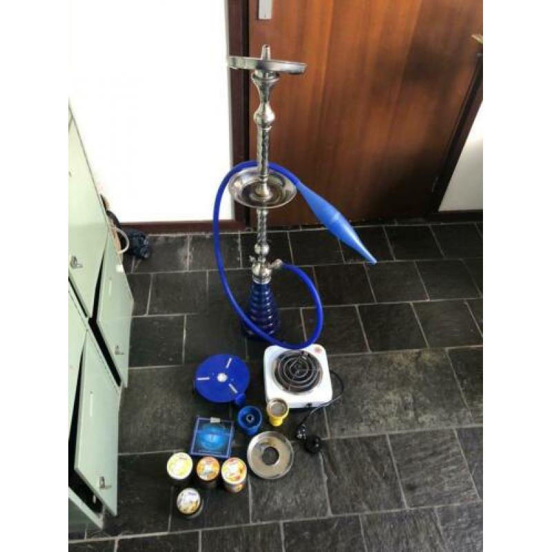 Khalil mamoon shisha met kolenverwarmer en onderzetter
