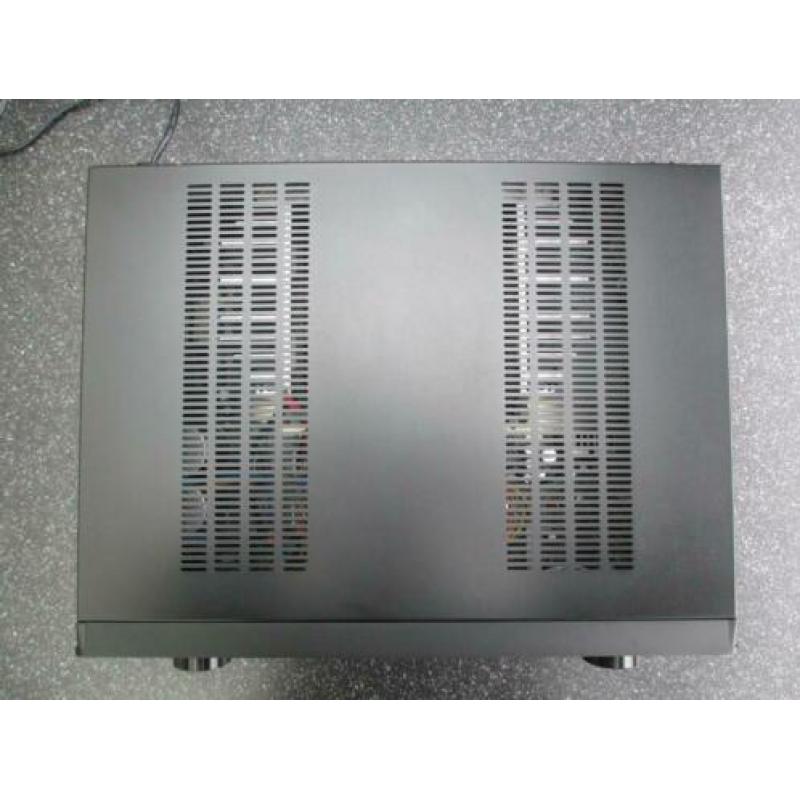 Marantz PM 7000