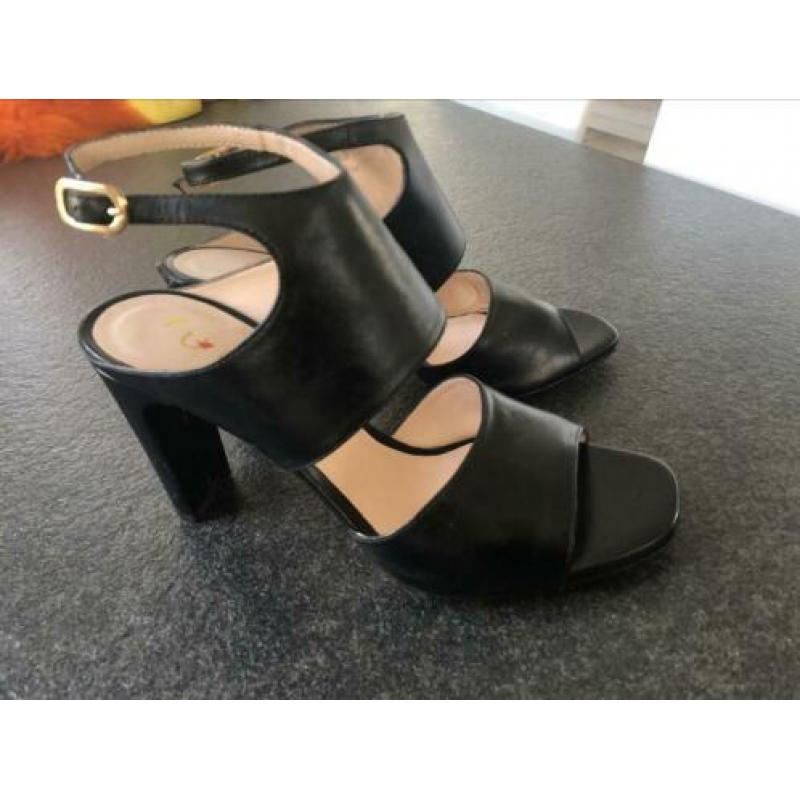 Zwarte leren pump Unisa lux mt 41