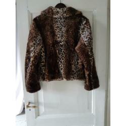 Fake fur tijgerprint jasje maat 42