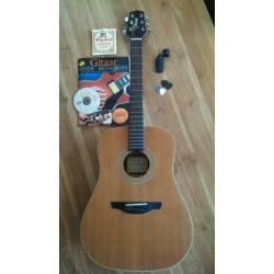 Akoestisch gitaar /Takemine complete set als nieuw