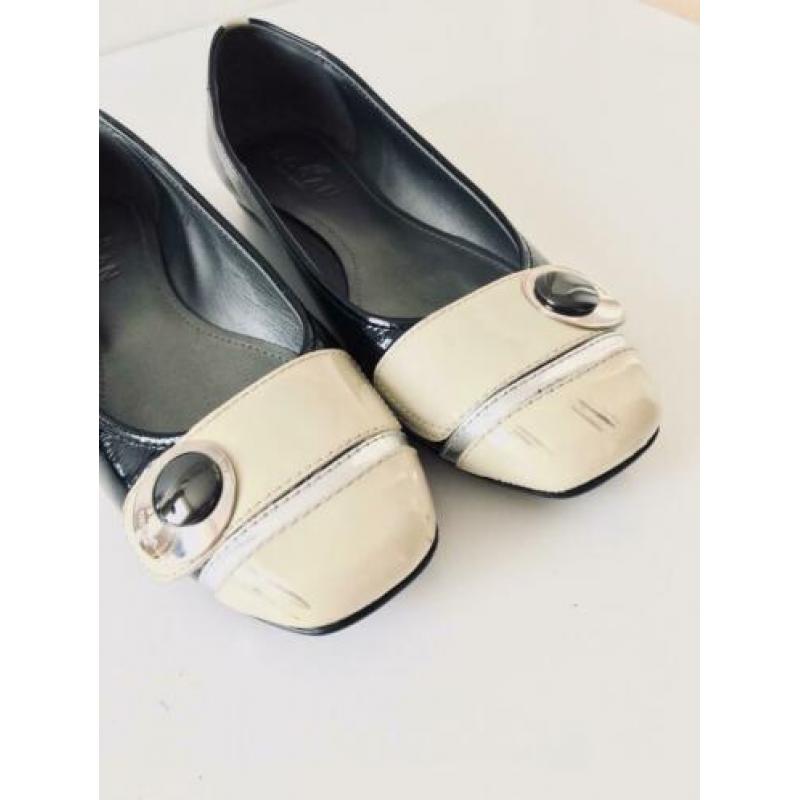 Hogan ballerinas 38 nieuw staat.