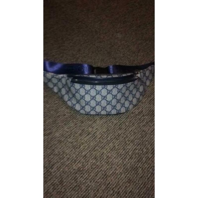 Gucci zij tas fake