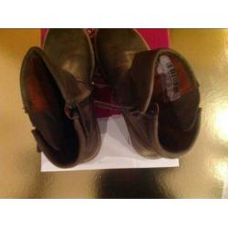 Gigashoes maat 36