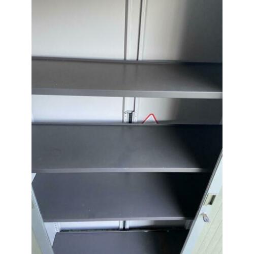 Gispen Roldeurkast 195x120x50 Werkplaats / Garagekast