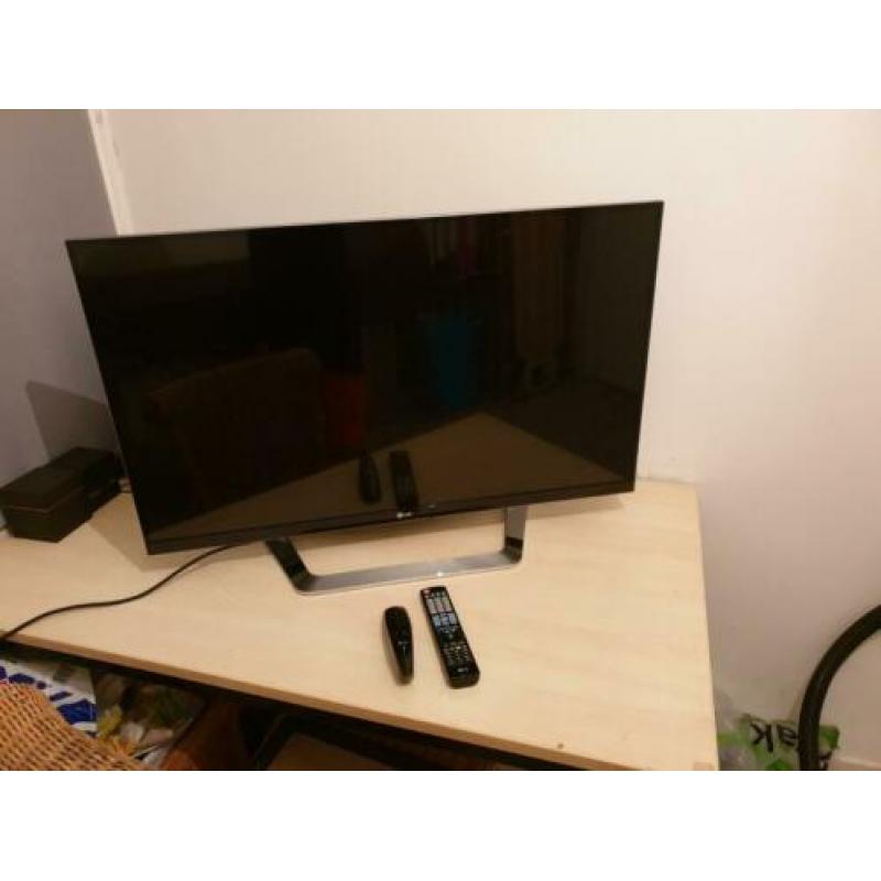 LG 42inch 3D smart tv