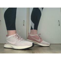 Nike sportschoenen/sneakers maat 39 nieuw