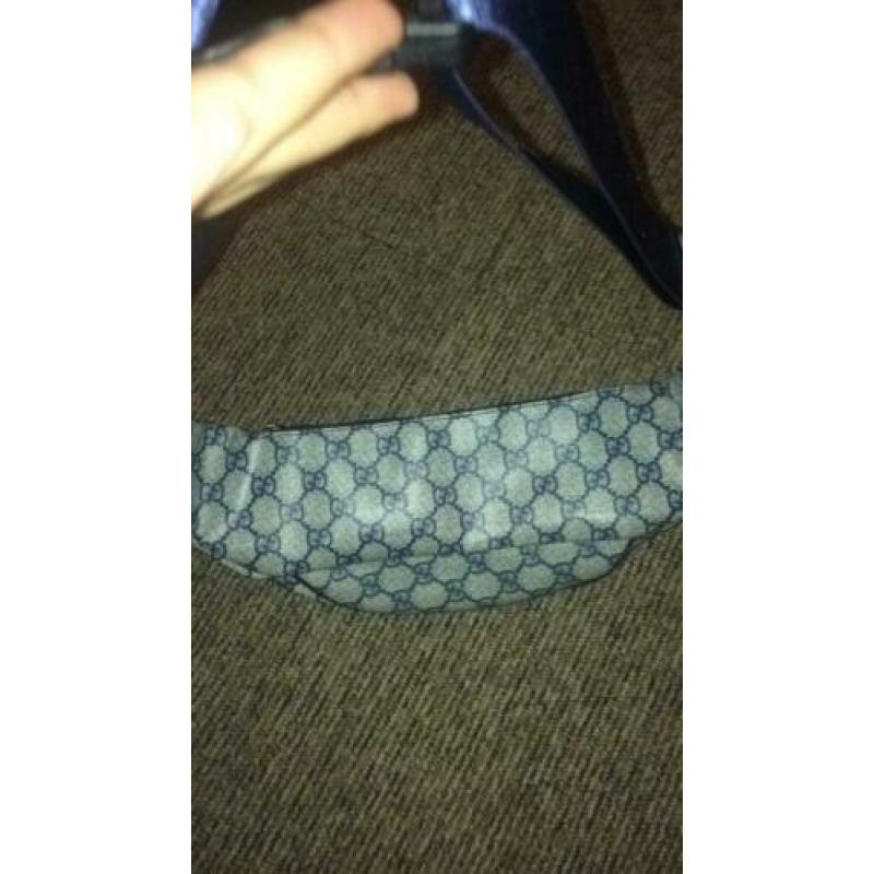 Gucci zij tas fake