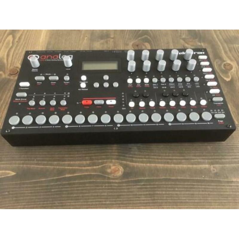 Elektron Analog Four Synthesizer