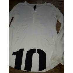 Héérlijk shirt van 10days.