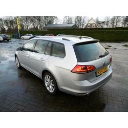 Volkswagen Golf Variant 1.6 TDI Connected Series (bj 2016)