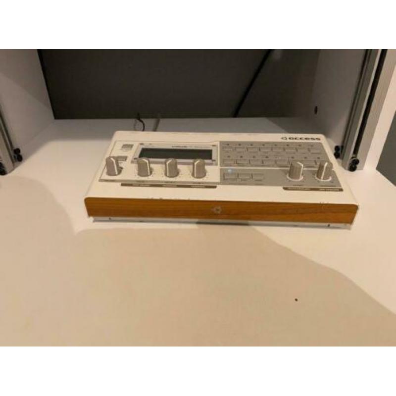 Virus TI Snow