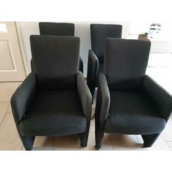 Keurig nette eetkamerstoelen