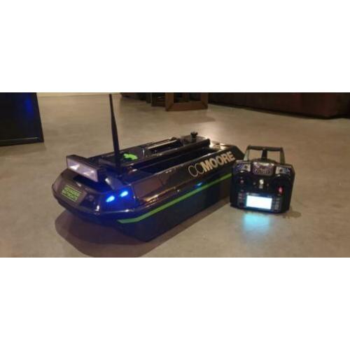 Voyager Baitboat onderlader full options