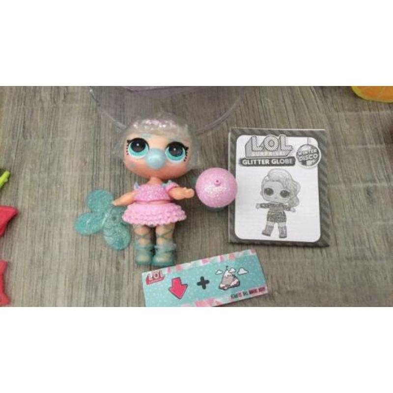 Lol suprise winter glow set