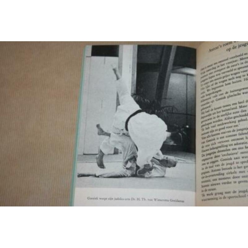 Boek - Op de mat naar de top - Anton Geesink - 1962 !!