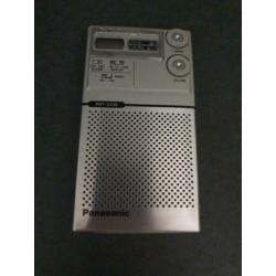 Vintage panasonic portable radio rf-016