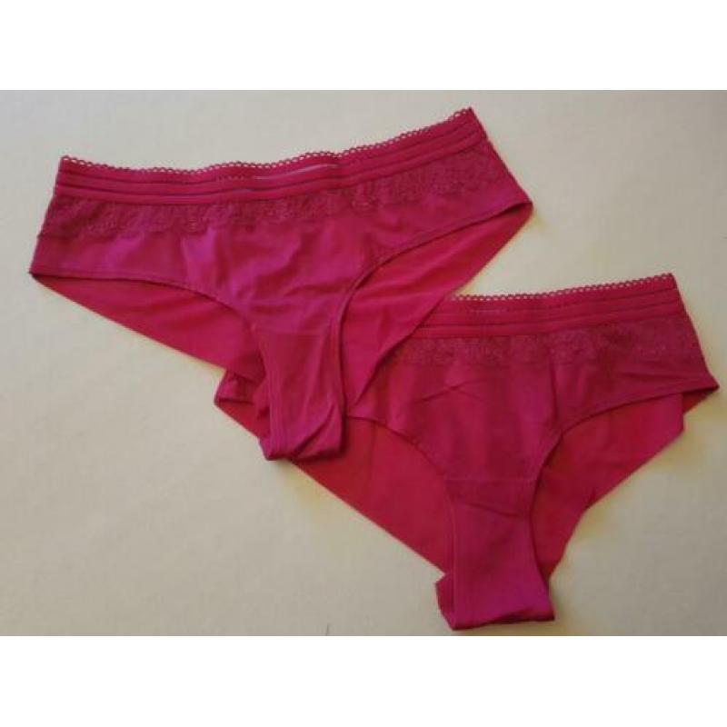 Diverse dames slips L (40/42) € 5,00/st. NIEUW
