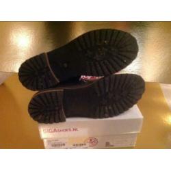 Gigashoes maat 36