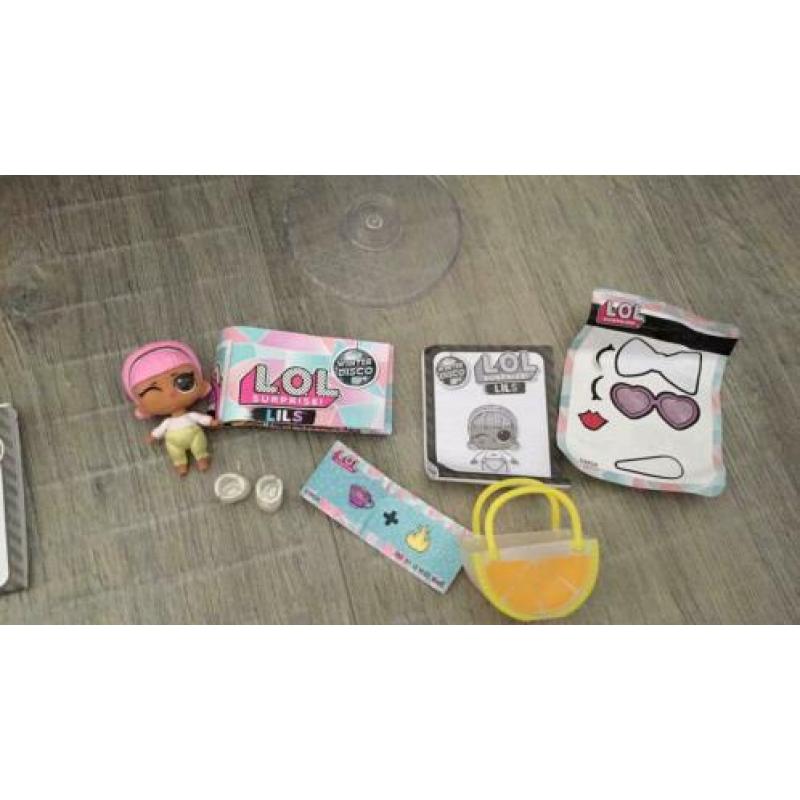 Lol suprise winter glow set