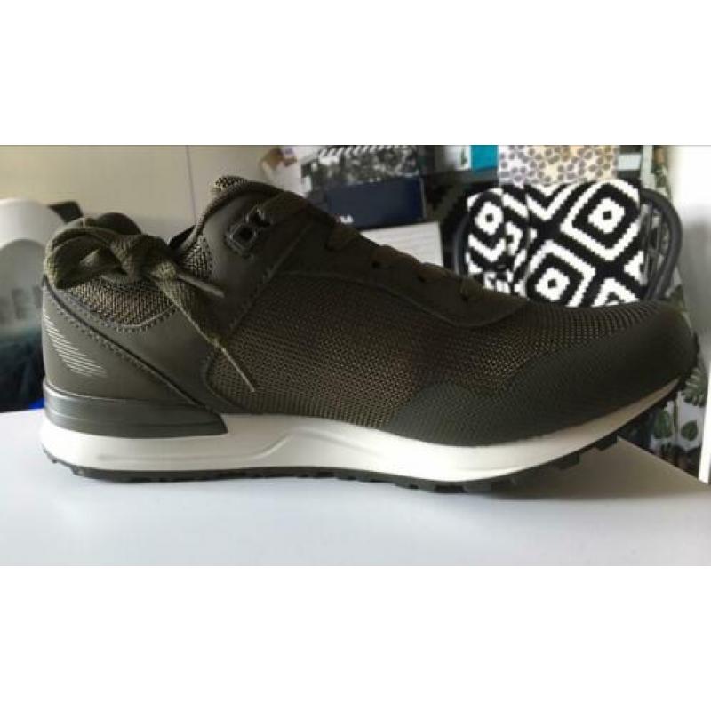 Fila sneakers legergroen maat 42