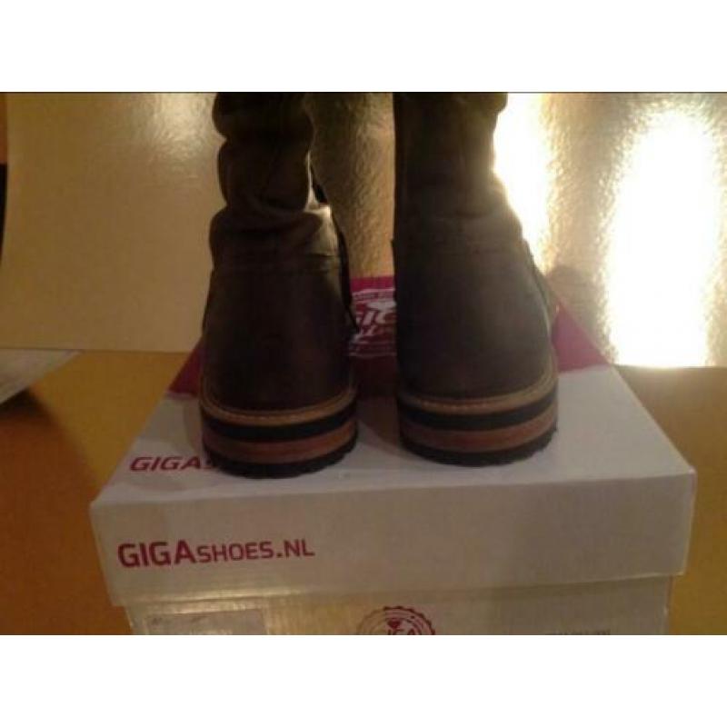 Gigashoes maat 36