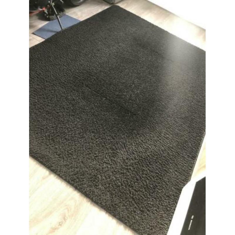 Zwart vloerkleed 170x225