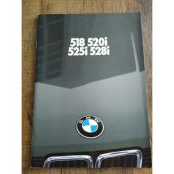 BMW 5 serie e28 prachtige folder uit 1982