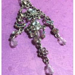 Nieuwe ketting MKM Design zilveren kleur kristallen hanger