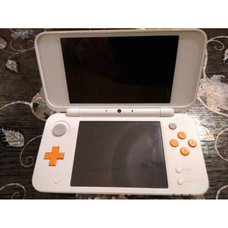 New Nintendo 2DS XL met 14 spelletjes