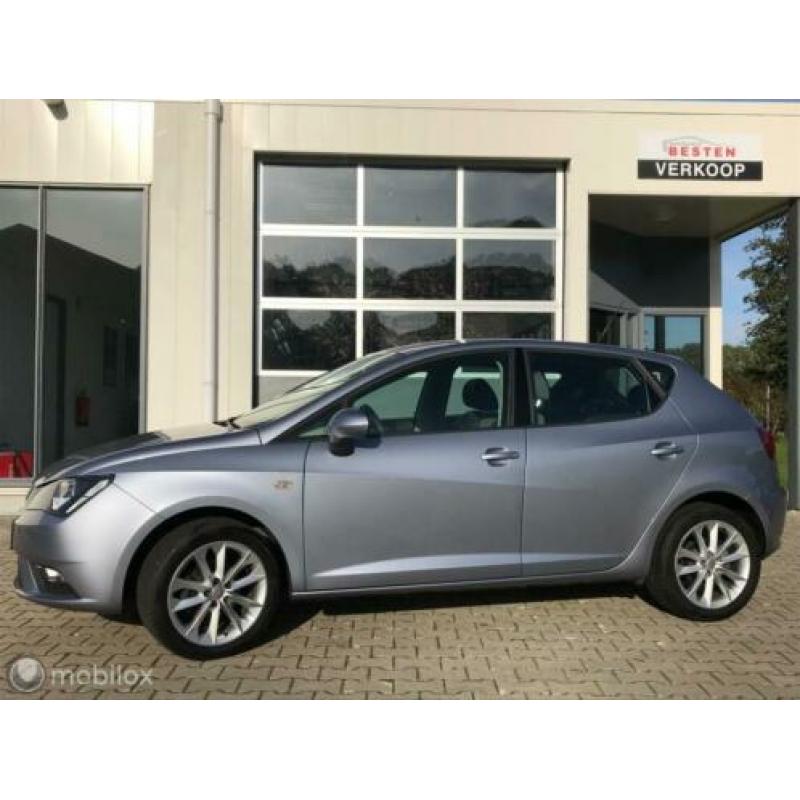 Seat Ibiza 1.0 EcoTSI Style / Navigatie / Bovag-garantie !