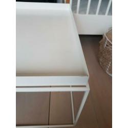 HaY TraY Table wit 60x60