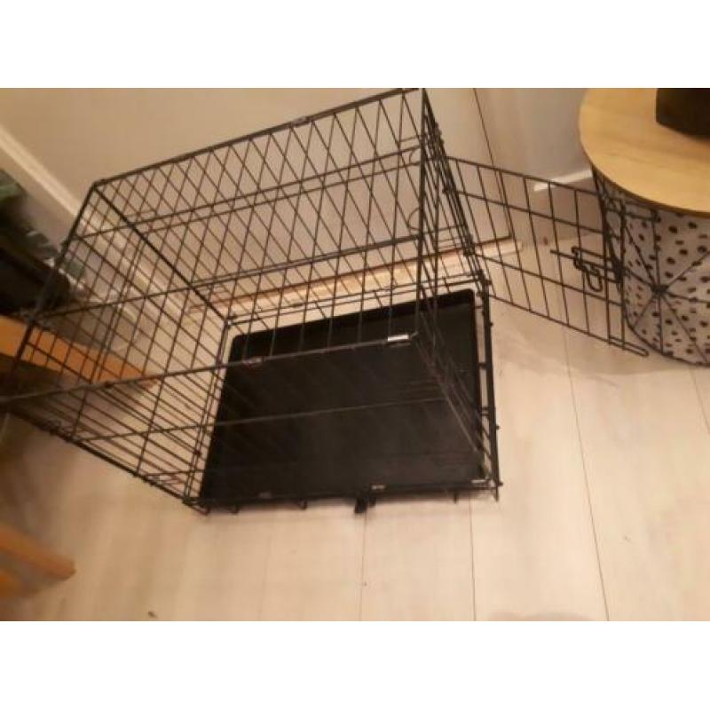 Zwarte bench, inklapbaar, hoogte 50cm breedte 60cm