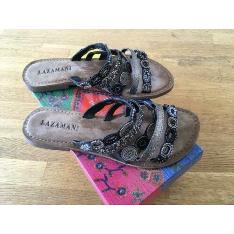 Lazamani slippers, maat 39