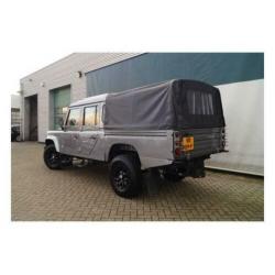 Land Rover Defender 2.2d 90kw Crew Cab 4WD 130" -AIRCO-NAVI-