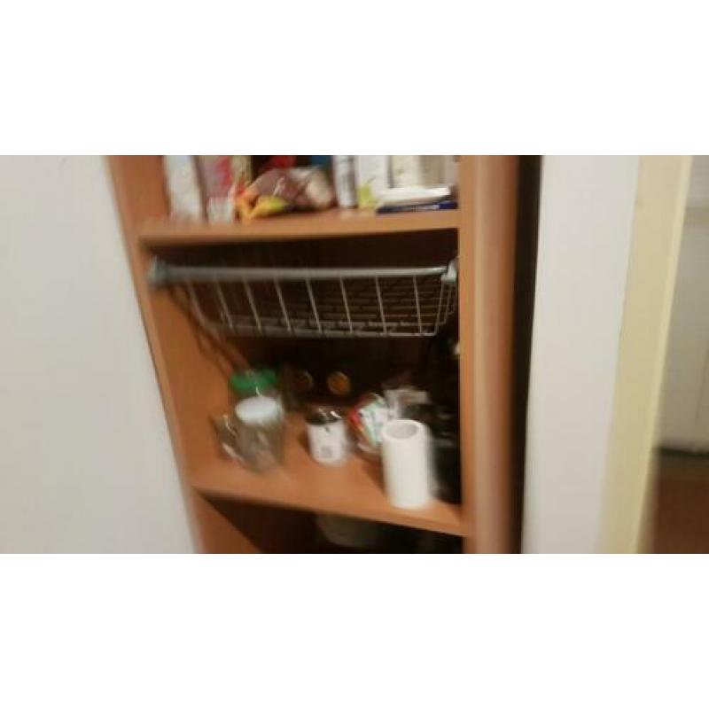 Kast (voor in de keuken)