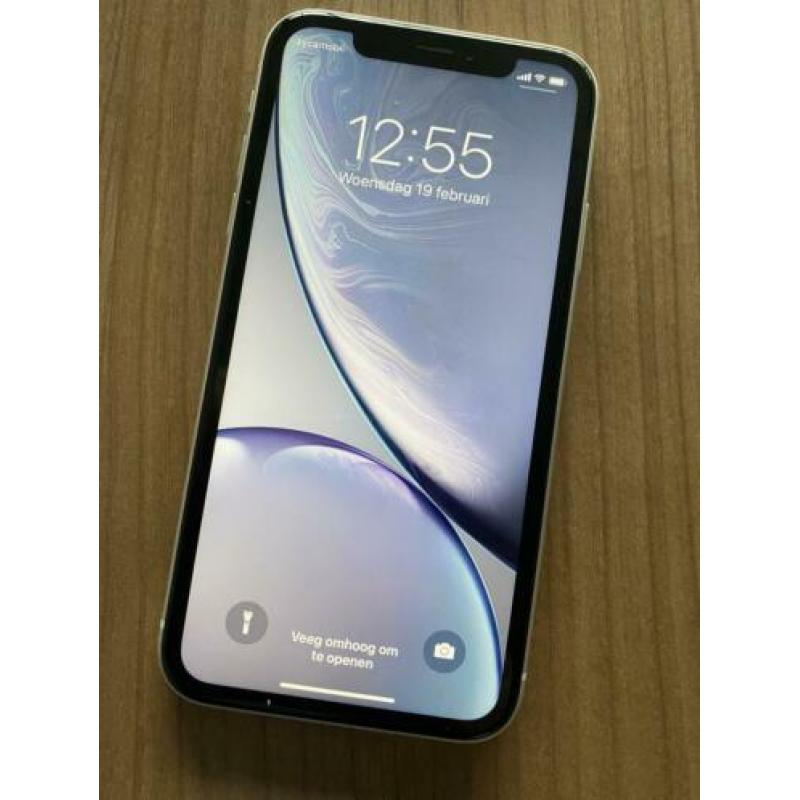 iPhone XR