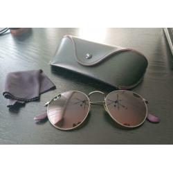 Ray-Ban RB3447 Round Metal zonnebril