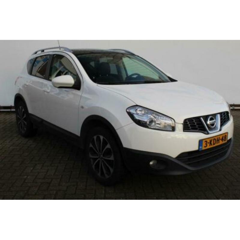 Nissan QASHQAI 1.6 Connect Edition Panoramadak,navigatie.