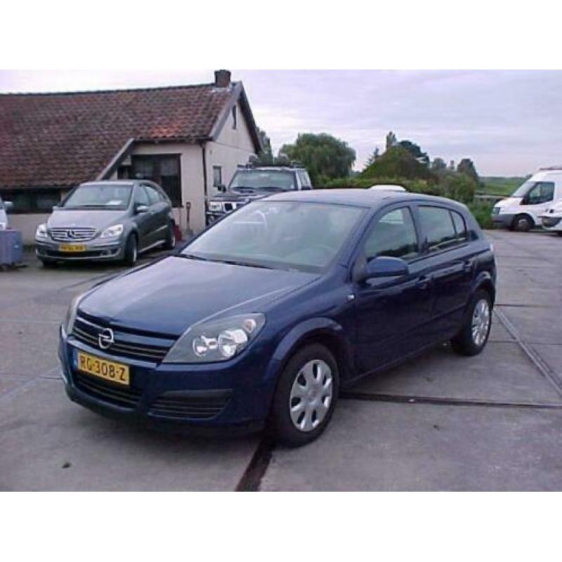 Opel Astra 5DRS AIRCO/CRUISE/AUTOMAAT BJ2005