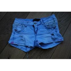 Jeans short met kant - maat 36