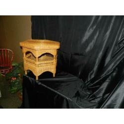 2 x rotan bijzet salontafel