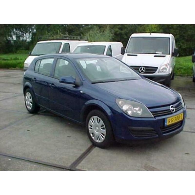 Opel Astra 5DRS AIRCO/CRUISE/AUTOMAAT BJ2005